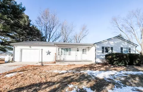 9349 S 231 Hwy, Ladoga, IN 47954