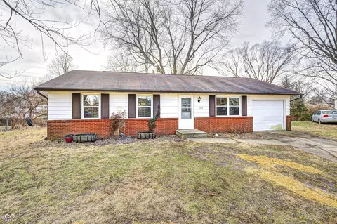 1425 Sabrina Cir, Plainfield, IN 46168