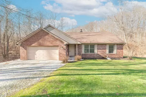 3510 E Copperstone Rd, Martinsville, IN 46151
