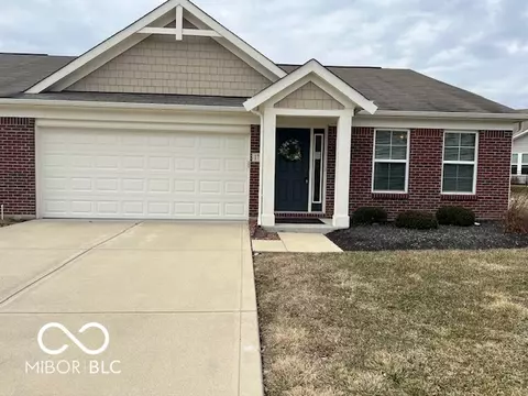 17238 Falkland Dr, Westfield, IN 46074