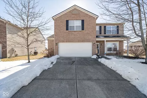7541 Mather Ln, Indianapolis, IN 46239