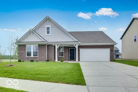 1020 Stonehaven Dr, Indianapolis, IN 46239