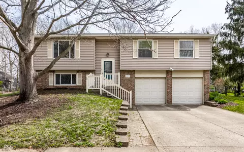9229 Thrushwood Ln, Indianapolis, IN 46250