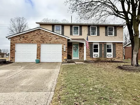 600 Brentwood Dr W, Plainfield, IN 46168