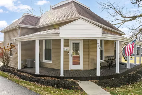 902 W 2nd St, Sheridan, IN 46069