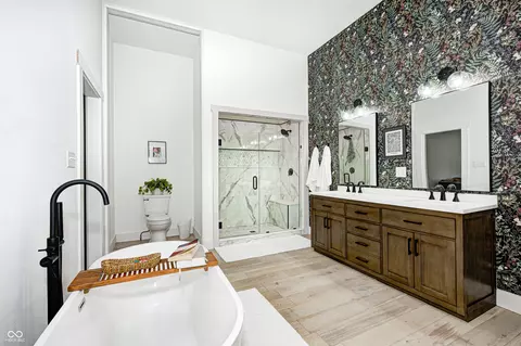 Bath - 9600 N 500 E, Pendleton, IN 46064 photo 3 of 8