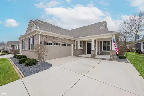4903 E Amesbury Pl, Noblesville, IN 46062