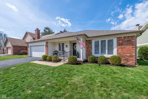 12352 Camberly Ln, Carmel, IN 46033