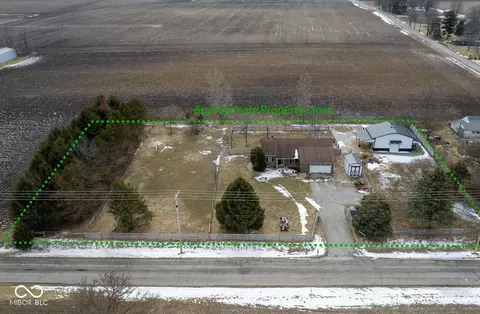 7855 E 200 Rd S, Whitestown, IN 46075