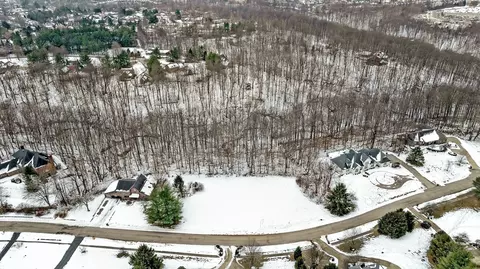 3722 E Devonshire Ct, Bloomington, IN 47408