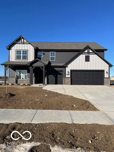 1158 Old Adobe Ln, Greenwood, IN 46143