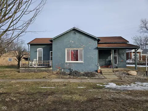 208 W Washington St, Waldron, IN 46182