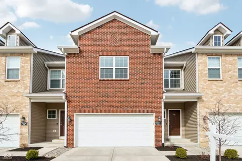 11436 Mossy Ct #102, Fishers, IN 46037