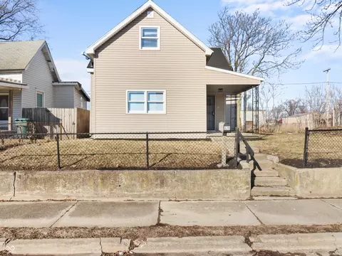 320 W 6th St, Muncie, IN 47302