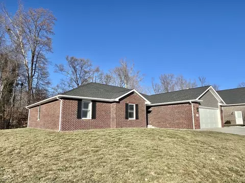 816 Beech St, Brownstown, IN 47220