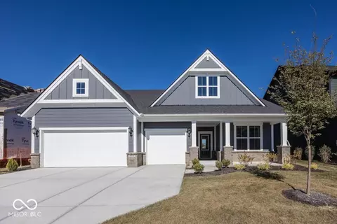 4976 Elaine Ct, Noblesville, IN 46062
