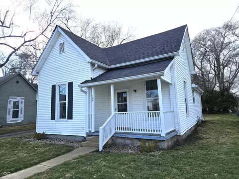 709 Center St, Shelbyville, IN 46176