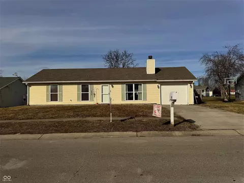 984 E Williamsburg Ln, Nineveh, IN 46164