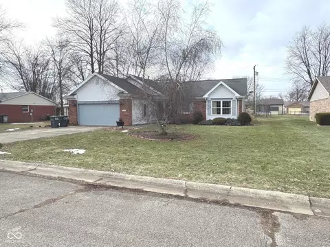 1311 N Arthur St, Rushville, IN 46173