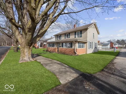 451 Franklin St, Knightstown, IN 46148