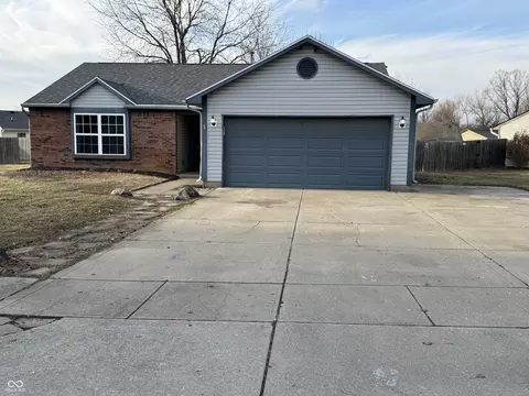 103 Buckthorne Ln, Mooresville, IN 46158