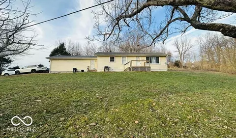 3996 N Wiggam Cemetary Rd, Deputy, IN 47230