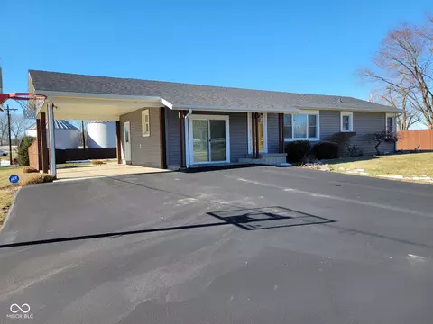 9790 NW Union Rd, Mooresville, IN 46158