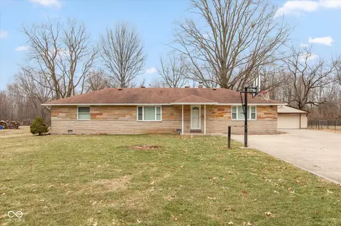 4423 Skylark Dr, Indianapolis, IN 46239