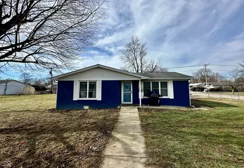510 S St Clair St, Martinsville, IN 46151