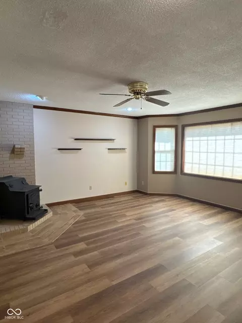 Living - 5696 S Ernest St, Terre Haute, IN 47802 photo 1 of 3