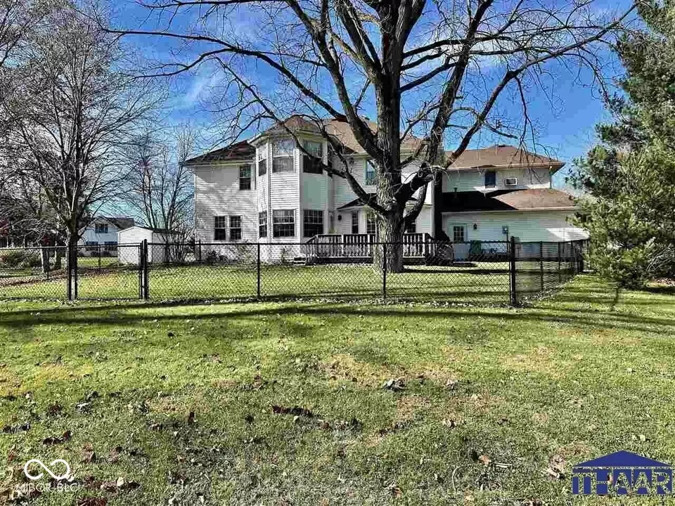 Exterior - 5696 S Ernest St, Terre Haute, IN 47802 photo 2 of 3