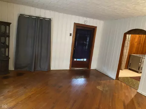 Living - 304 E Vine St, Mitchell, IN 47446 photo 2 of 2