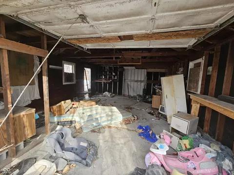 651 N Hickory St, Dunkirk, IN 47336 photo 3
