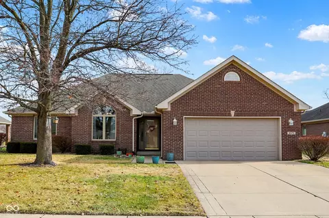 3175 Potomac Ct, Columbus, IN 47203