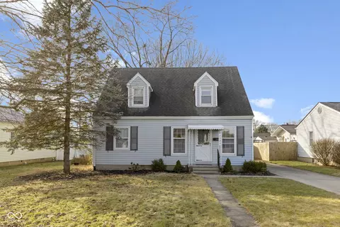 1125 N 15th St, Noblesville, IN 46060