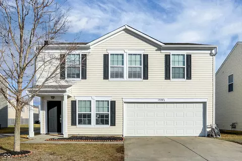 1326 Central Park Dr, Shelbyville, IN 46176