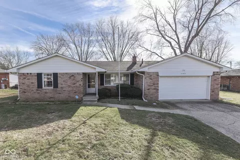 105 Kenova Dr, Indianapolis, IN 46227