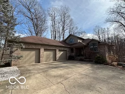 1148 W Cedar Ln, Crawfordsville, IN 47933