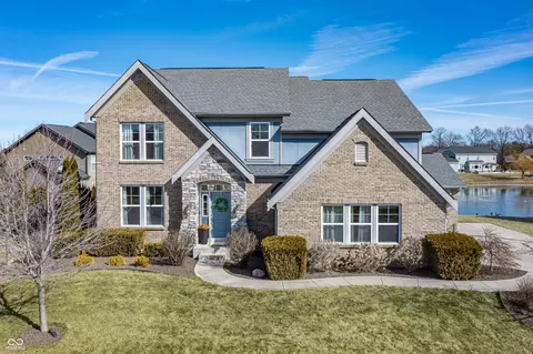 377 Morningside Dr, Brownsburg, IN 46112