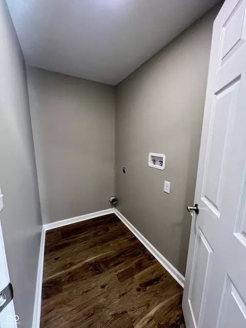 400 W Sherman St, Windfall, IN 46076 photo 11