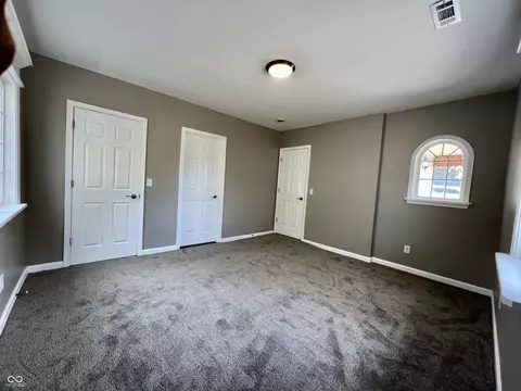400 W Sherman St, Windfall, IN 46076 photo 7