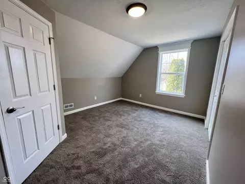 400 W Sherman St, Windfall, IN 46076 photo 14
