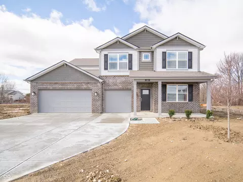 101 Ames Dr, Whiteland, IN 46184