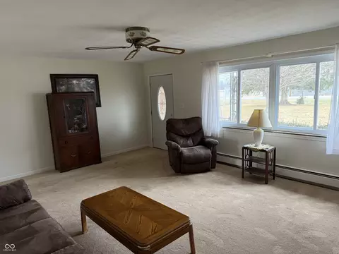 Living - 6713 E State Road 36, Mooreland, IN 47360 photo 1 of 2