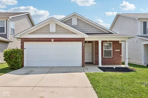 573 New Moon St, Avon, IN 46123