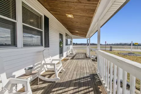Exterior - 6014 W 800 S, Pendleton, IN 46064 photo 1 of 6