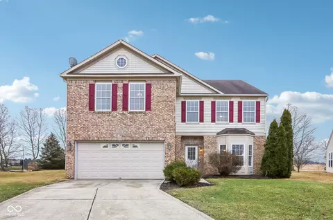 12735 White Rabbit Dr, Indianapolis, IN 46235