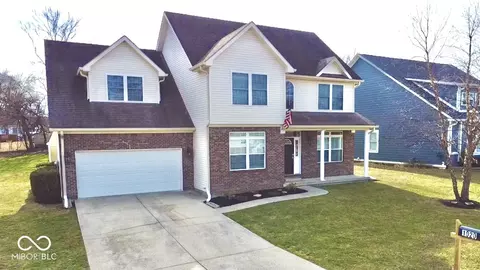 1020 Deer Field Dr, Greencastle, IN 46135