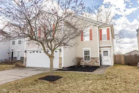 9703 W Stargazer Dr, Pendleton, IN 46064 photo 2