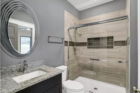 Bath - 10519 Geist View Dr, Mccordsville, IN 46055 photo 1 of 9